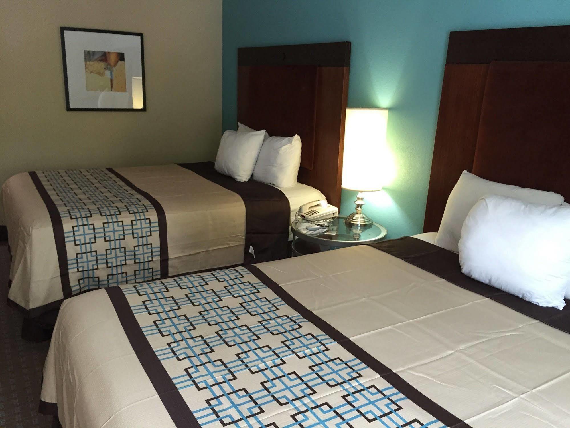 Hotel Clarion Pointe Atlanta Airport