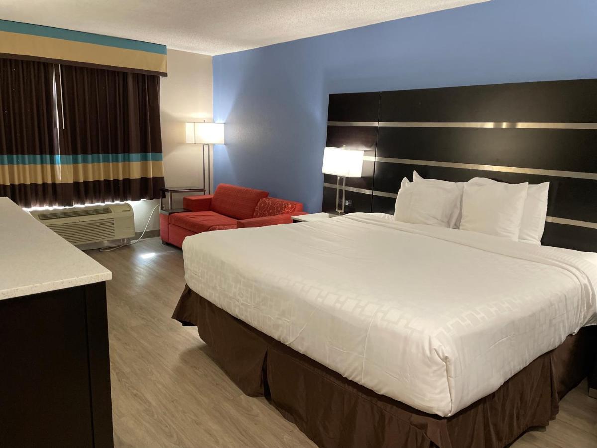 Hotel Clarion Pointe Atlanta Airport College Park