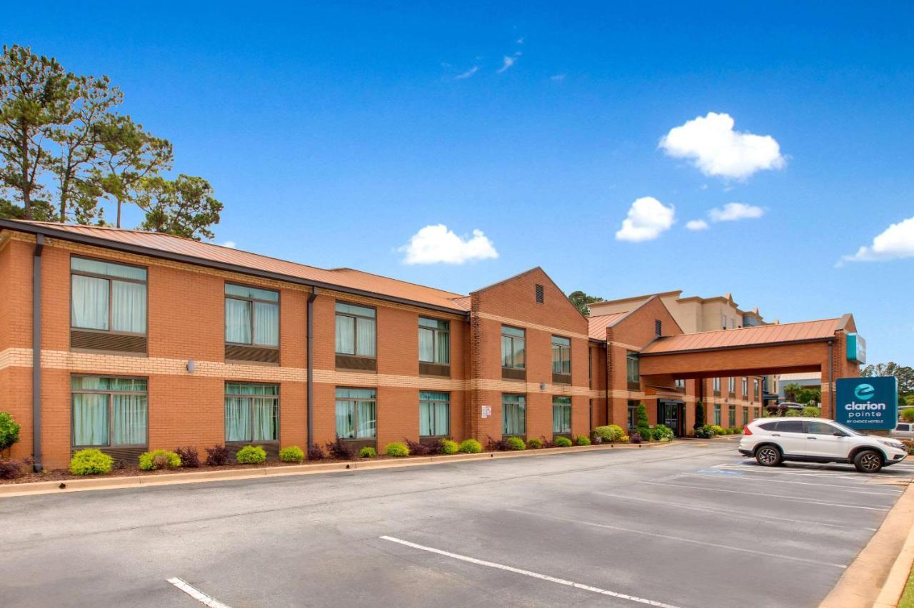 Hotel Clarion Pointe Atlanta Airport 2*