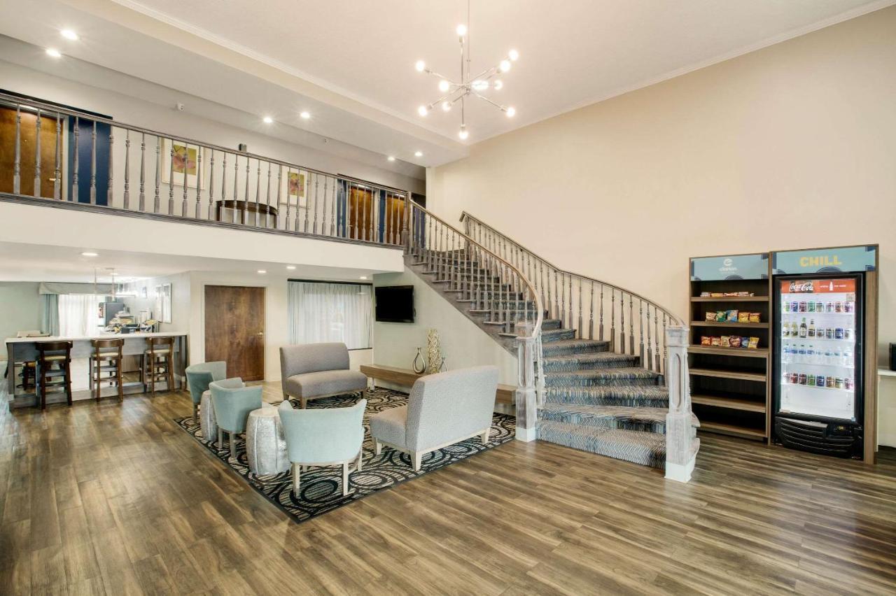 Clarion Pointe Atlanta Airport 2* College Park