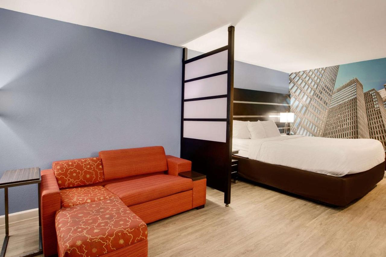 Hotel Clarion Pointe Atlanta Airport College Park